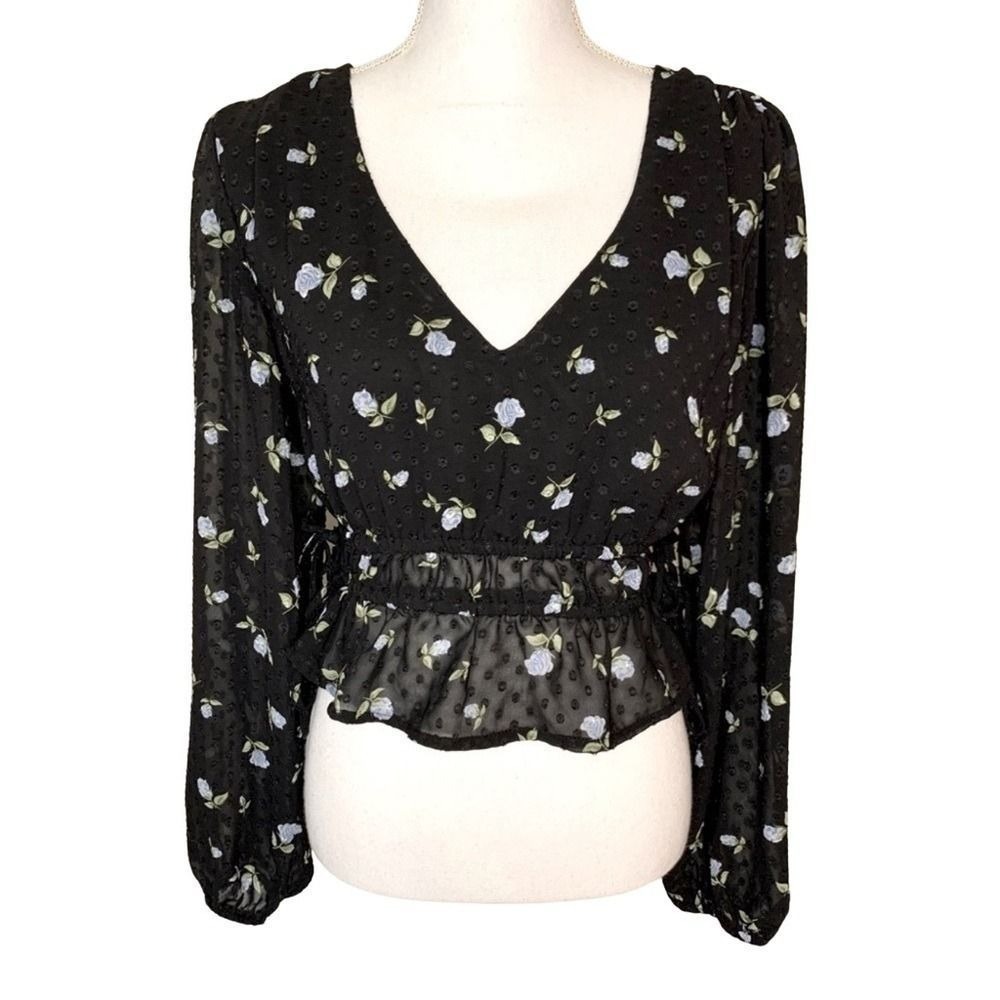 Forever 21‎ Women Black  Floral Blouse Top Size Medium
